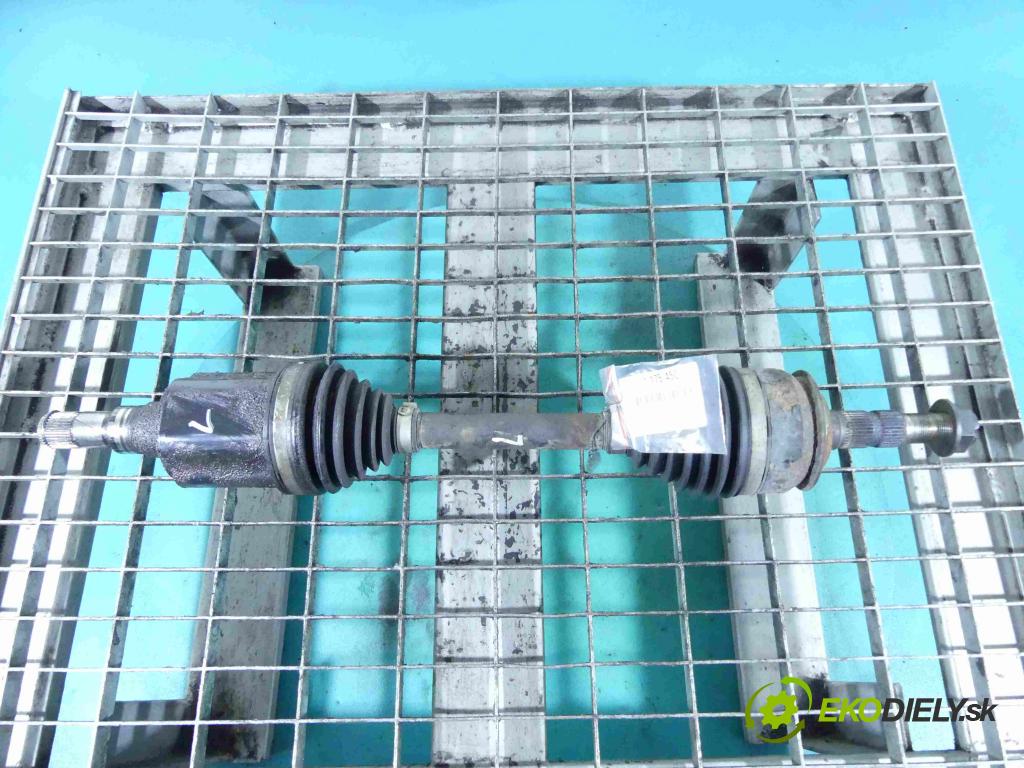 Chevrolet Cruze 1.8 16v 141 HP manual 104 kW 1796 cm3 5- poloos ľavé  (Poloosy)