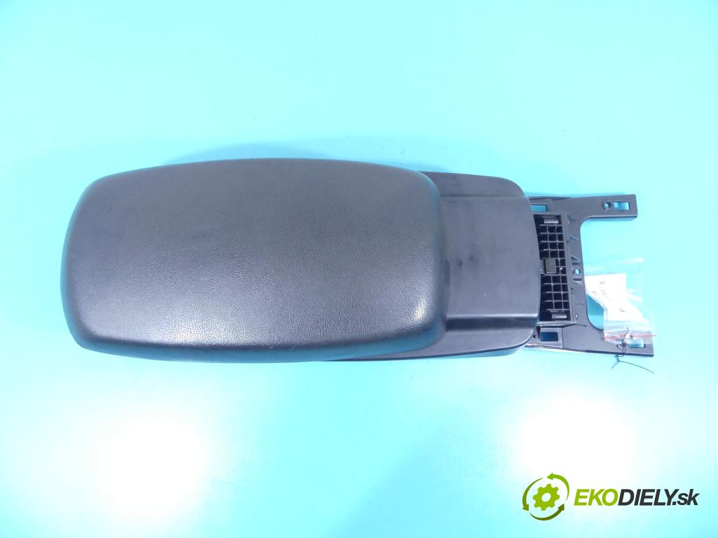 Hyundai Elantra V 2010-2016 1.8 16v 147 HP automatic 108 kW 1800 cm3 4- operadlo 84622-3X000 (Lakťové opierky)