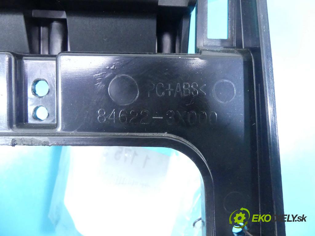 Hyundai Elantra V 2010-2016 1.8 16v 147 HP automatic 108 kW 1800 cm3 4- operadlo 84622-3X000 (Lakťové opierky)