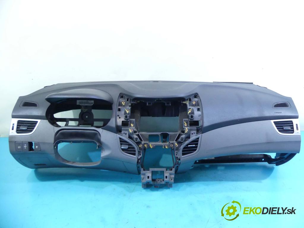 Hyundai Elantra V 2010-2016 1.8 16v 147 HP automatic 108 kW 1800 cm3 4- kokpit,pristrojová doska rozdeľovacia 