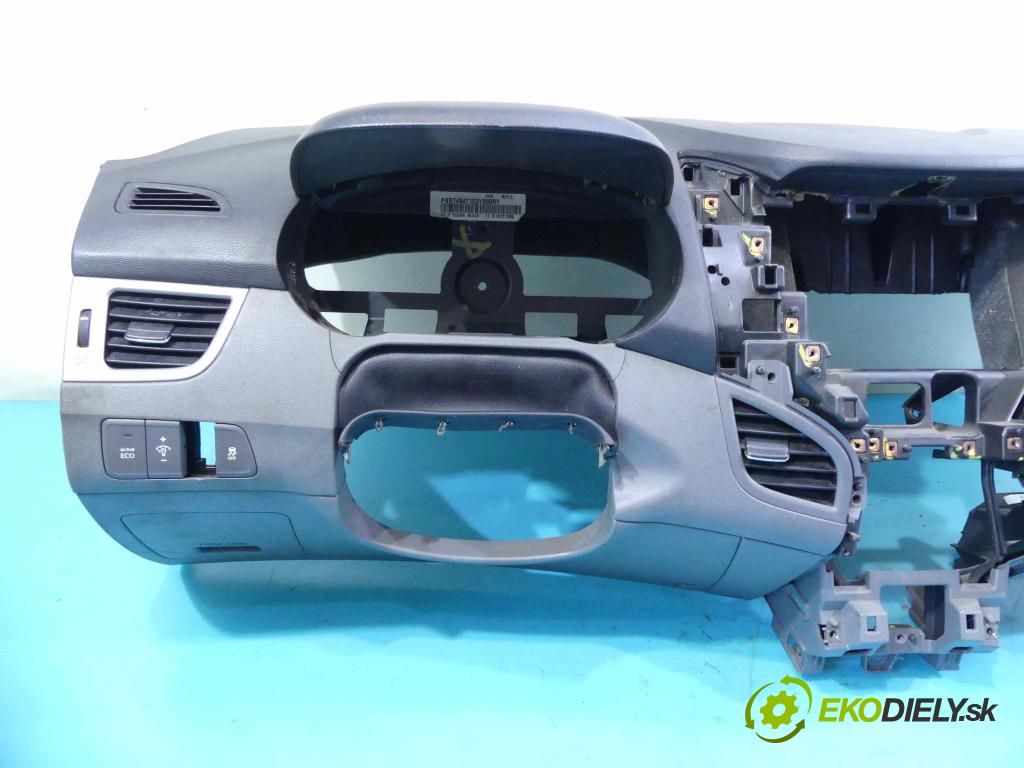 Hyundai Elantra V 2010-2016 1.8 16v 147 HP automatic 108 kW 1800 cm3 4- kokpit,pristrojová doska rozdeľovacia