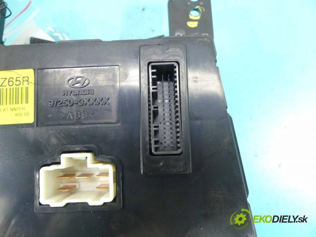 Hyundai Elantra V 2010-2016 1.8 16v 147 HP automatic 108 kW 1800 cm3 4- panel kúrenia 97250-3X142RA5