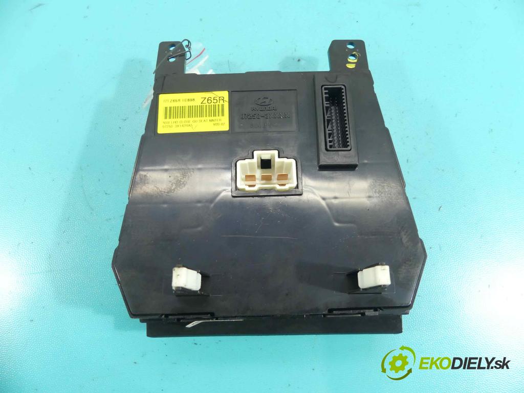 Hyundai Elantra V 2010-2016 1.8 16v 147 HP automatic 108 kW 1800 cm3 4- panel kúrenia 97250-3X142RA5