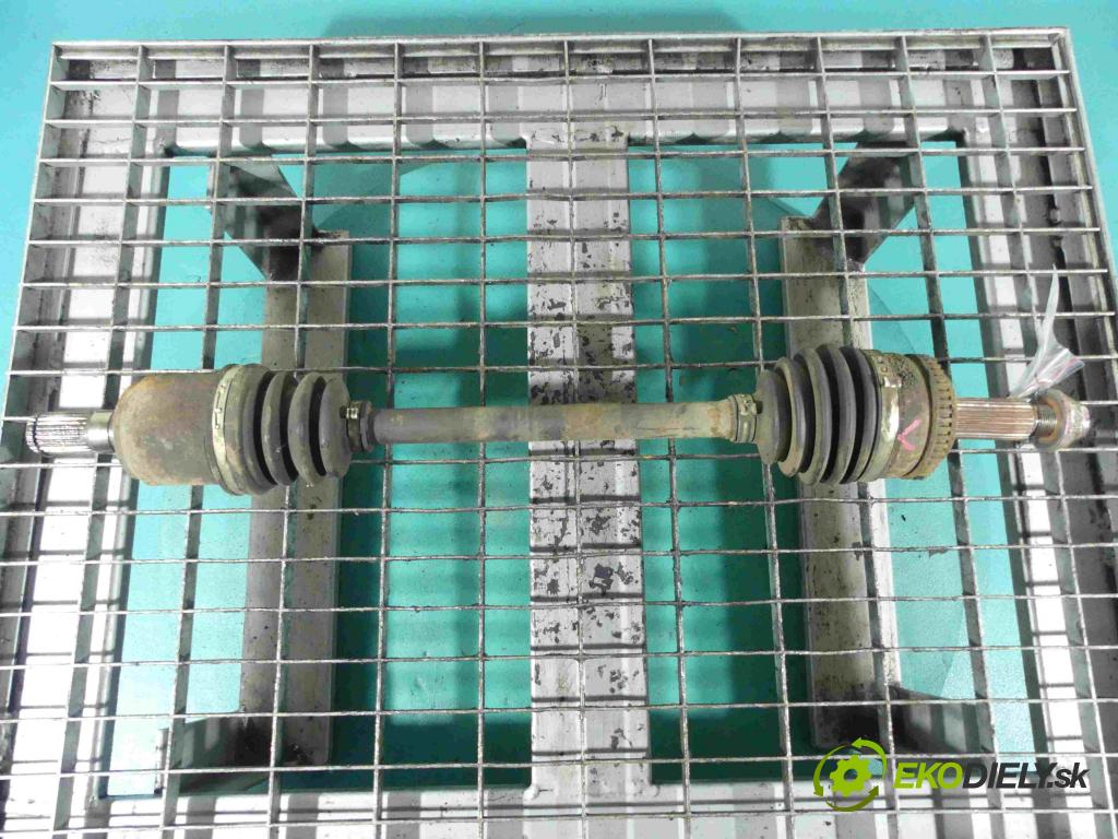 Hyundai Elantra V 2010-2016 1.8 16v 147 HP automatic 108 kW 1800 cm3 4- poloos ľavé  (Poloosy)