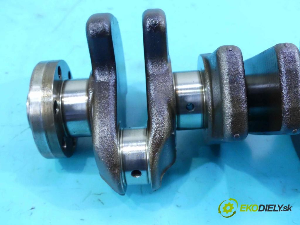 Toyota Yaris III 2011-2018 1.0 vvti 69KM manual 51 kW 998 cm3 5- Hřídel: kľukový 1KR (Ostatné)