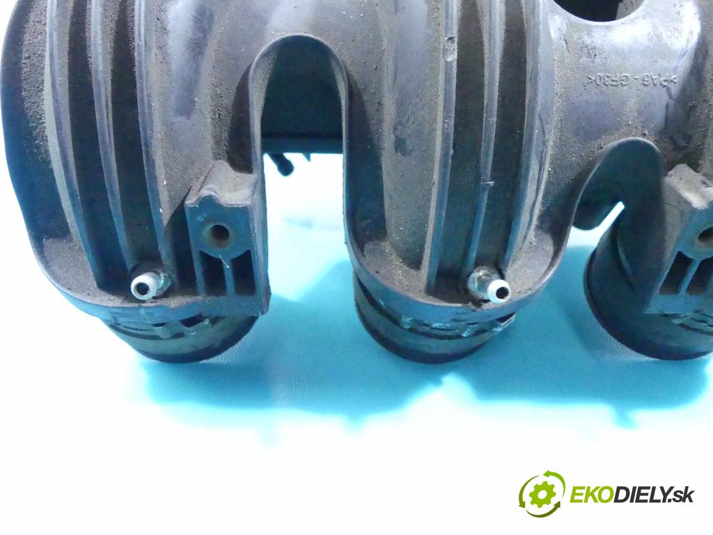 Kia Carens III 2006-2013 2.0 B 16v 144 HP automatic 106 kW 1998 cm3 5- zvod nasávací 8H04298697 (Sacie potrubia)