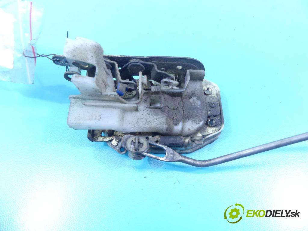 Honda Civic VI 1995-2001 1.4 16v 75 hp manual 55 kW 1396 cm3 3- zámek přední levý