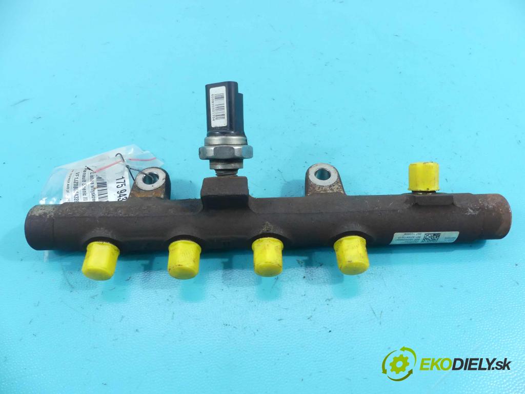 Renault Scenic III 09-16 1.5 dci 106 HP manual 78 kW 1461 cm3 5- lišta vstrekovacia 8200816617 (Vstrekovacie lišty)