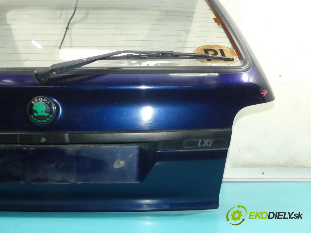 Skoda Felicia 1.3 mpi 54 HP manual 40 kW 1289 cm3 5- zadna kufor  (Zadné kapoty)