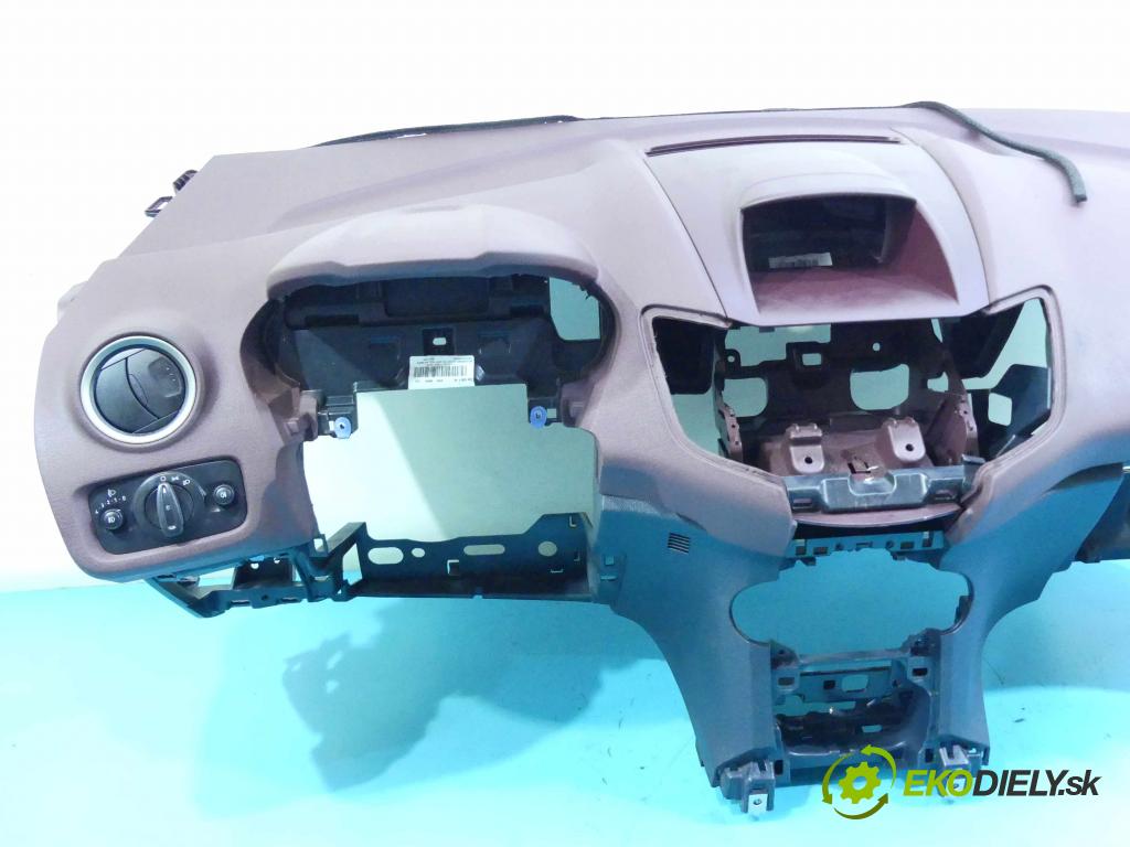 Ford Fiesta Mk7 2008-2017 1.6 tdci 90 HP manual 66 kW 1560 cm3 5- kokpit,pristrojová doska rozdeľovacia