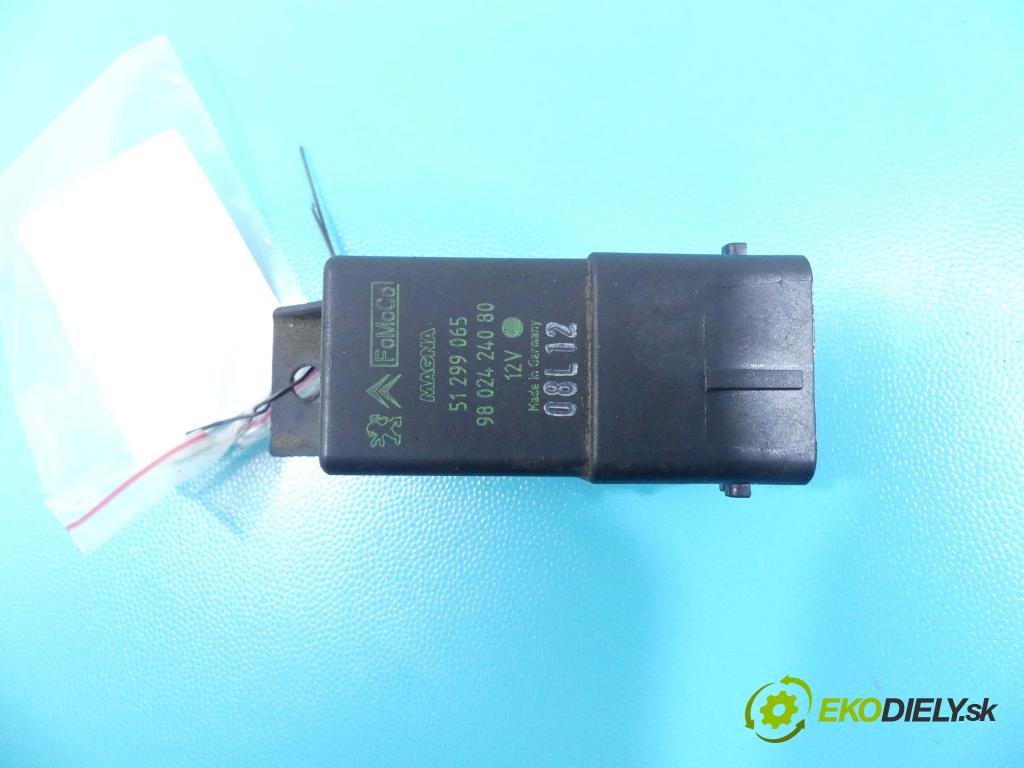 Citroen C5 II 2008-2017 1.6 hdi 114 HP automatic 84 kW 1560 cm3 5- Relé: 9802424080 (Relé)