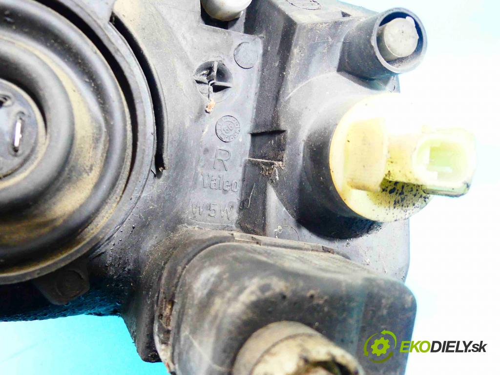 Opel Corsa B 1993-1999 1.0 12v 54 HP manual 40 kW 973 cm3 5- Reflektor: pravý  (Pravé)