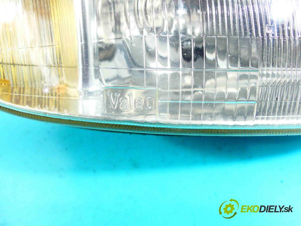 Opel Corsa B 1993-1999 1.0 12v 54 HP manual 40 kW 973 cm3 5- Reflektor: pravý  (Pravé)