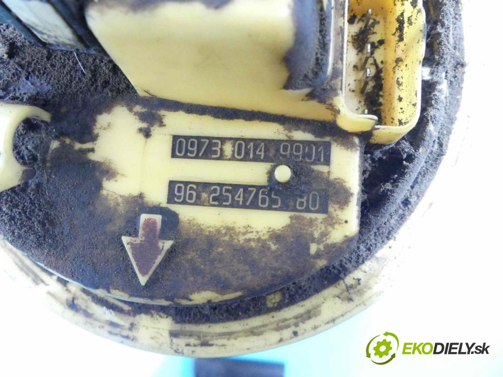 Citroen Xsara Picasso 2.0 hdi 90 hp manual 66 kW 1997 cm3 5- čerpadlo paliva 9625476580