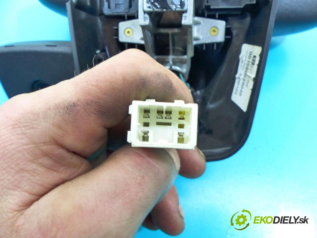 Alfa romeo 159 1.9 JTS 160 hp manual 118 kW 1859 cm3 4- zpětné zrcátko vnitřní 001560549040 (Světla vnitřní)