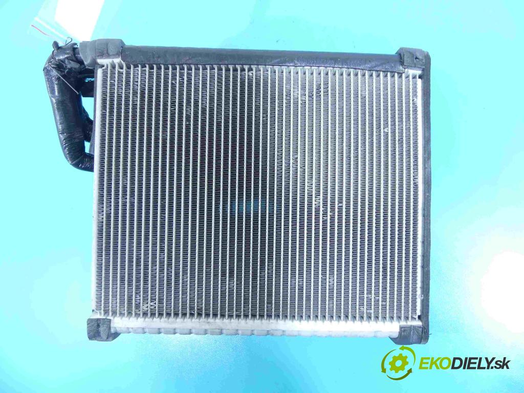 Audi A6 C7 2011-2018 3.0 TFSI 310HP automatic 228 kW 2995 cm3 4- radiator  (Radiátory kúrenia)