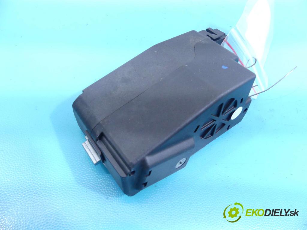 Audi A6 C7 2011-2018 3.0 TFSI 310HP automatic 228 kW 2995 cm3 4- Blokáda: řízení: 4H0905852C (Ostatné)