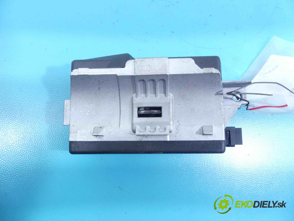 Audi A6 C7 2011-2018 3.0 TFSI 310HP automatic 228 kW 2995 cm3 4- Blokáda: řízení: 4H0905852C (Ostatné)