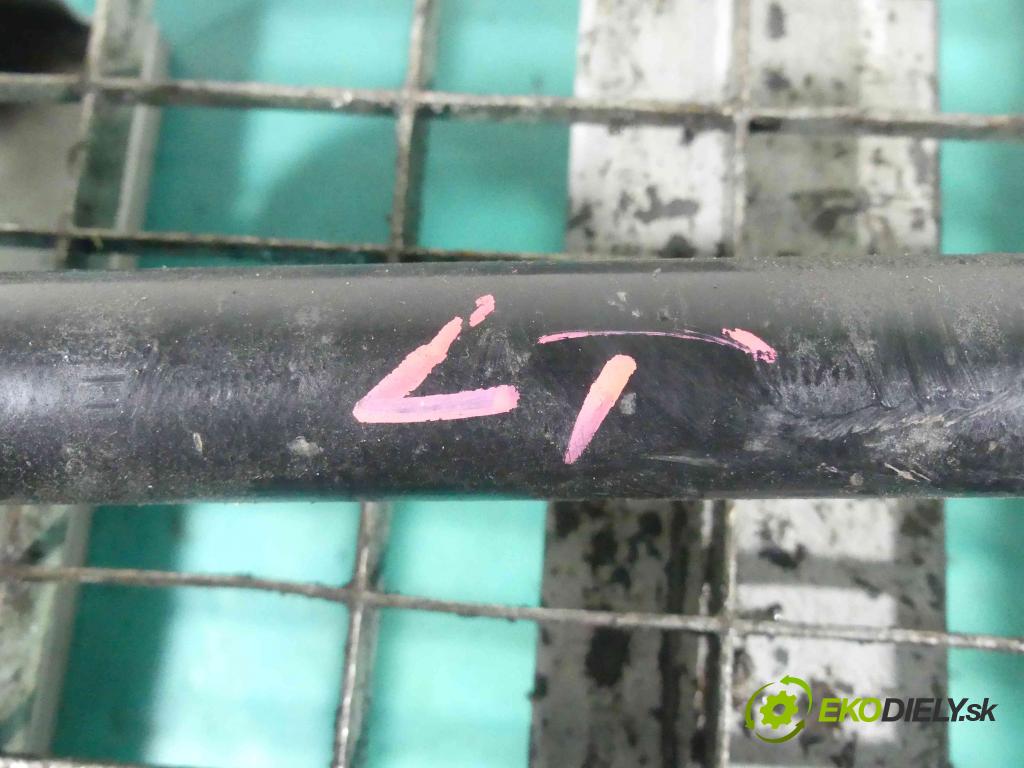 Audi A6 C7 2011-2018 3.0 TFSI 310HP automatic 228 kW 2995 cm3 4- poloos ľavé 8R0501203C (Poloosy)