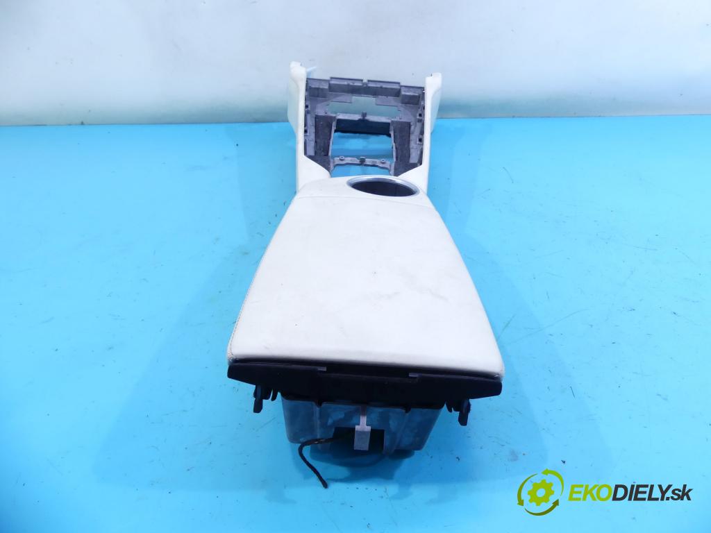 Porsche Panamera I 970 2009-2016 4.8 V8 400KM: automatic 294 kW 4806 cm3 5- operadlo 970553111018D0 (Lakťové opierky)