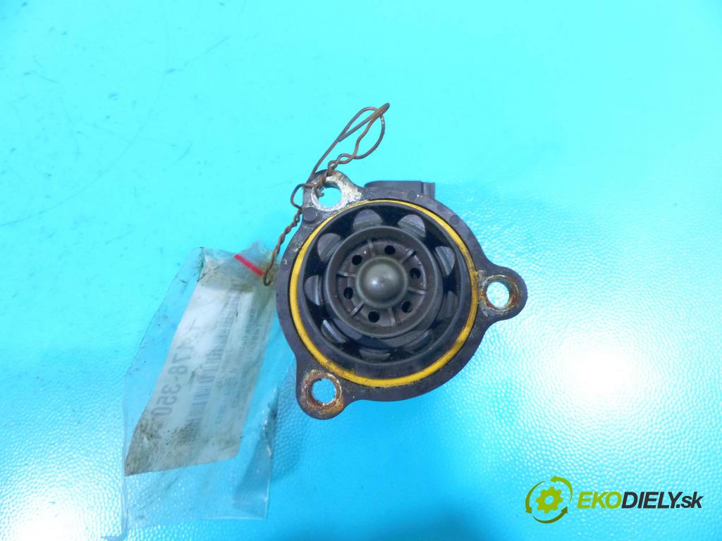 Skoda Octavia II 2004-2013 1.4 TSI 122 HP manual 90 kW 1390 cm3 5- ventil 06H145710D (Ventily)