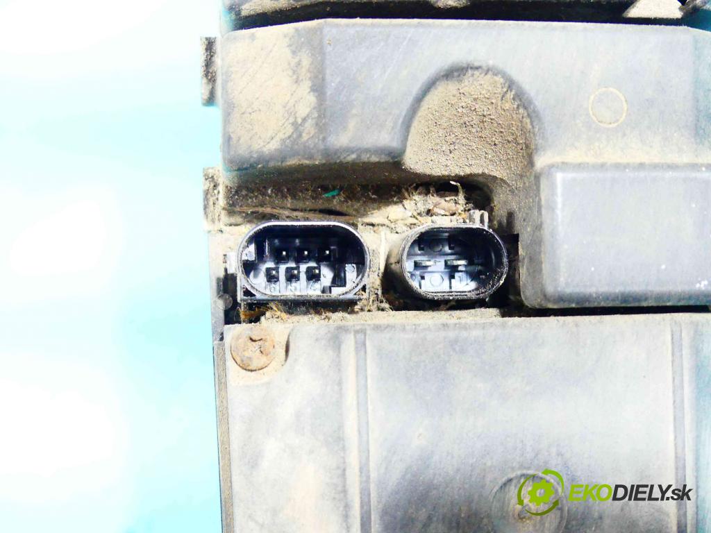 Mazda 6 I GG 2002-2007 2.0 citd 143 hp manual 105 kW 1998 cm3 5- Webasto 66724A (Webasto ohřívače)