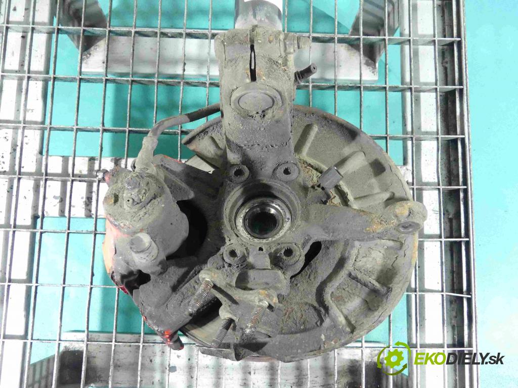 Vw Golf V 2003-2009 1.6 SR 102 HP manual 75 kW 1595 cm3 3- náboj pravé  (Náboje)