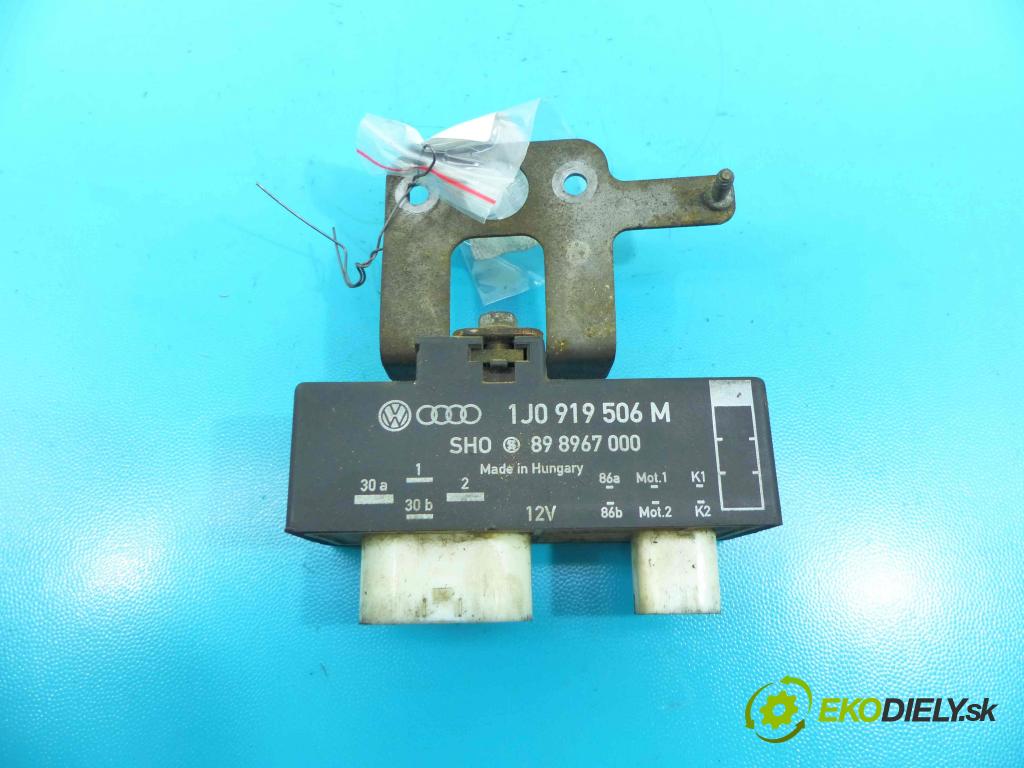 Vw Polo IV 9N 2001-2009 1.2 12v 64 HP manual 47 kW 1198 cm3 3- Relé: 1J0919506M (Relé)