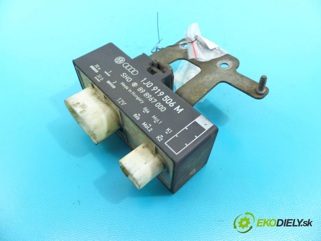 Vw Polo IV 9N 2001-2009 1.2 12v 64 HP manual 47 kW 1198 cm3 3- Relé: 1J0919506M (Relé)