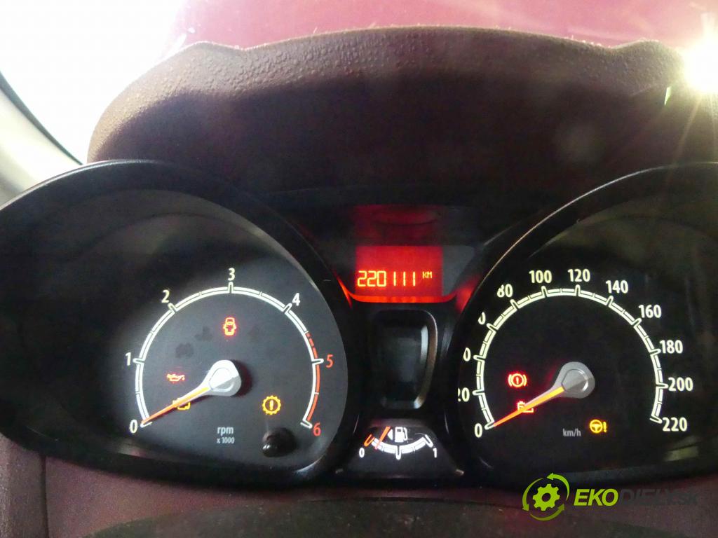 Ford Fiesta Mk7 2008-2017 1.6 tdci 90 HP manual 66 kW 1560 cm3 5- prístrojovka/ budíky 8A6T-10849-CK (Prístrojové dosky, displeje)