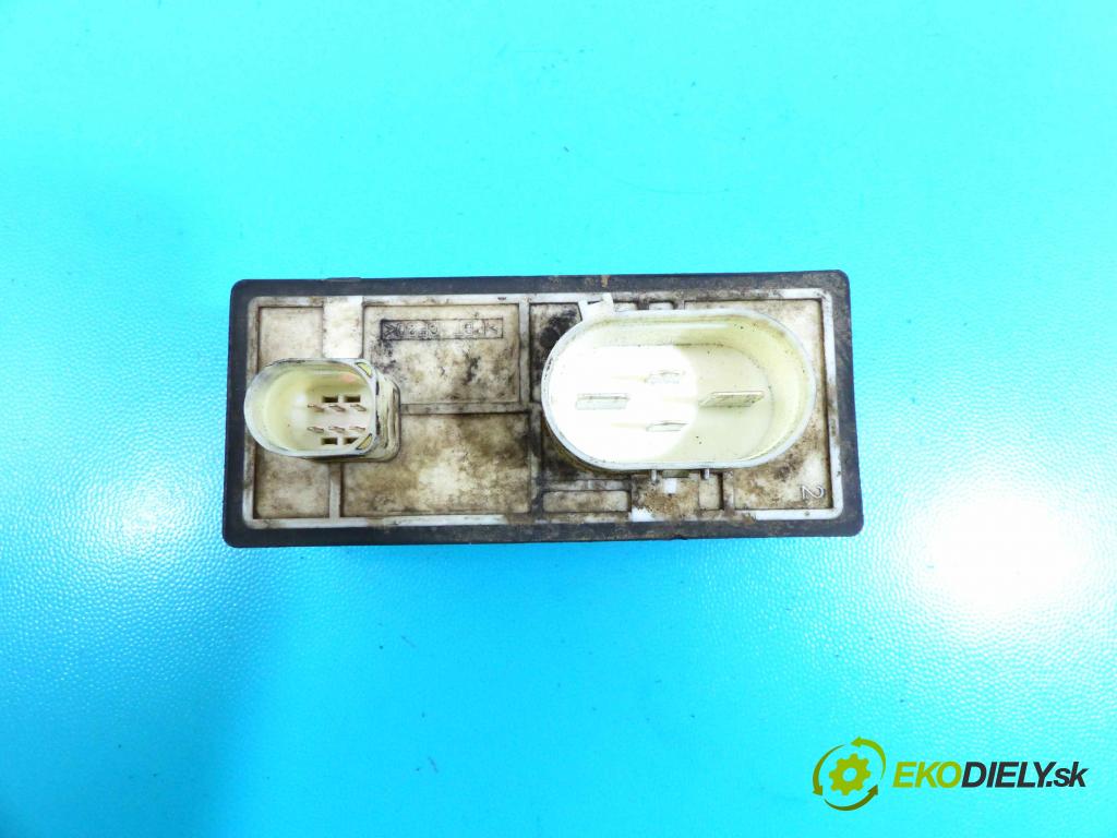 Seat Ibiza III 6L 2002-2008 1.9 tdi 101 HP manual 74 kW 1896 cm3 3- Relé: 1J0919506M (Relé)