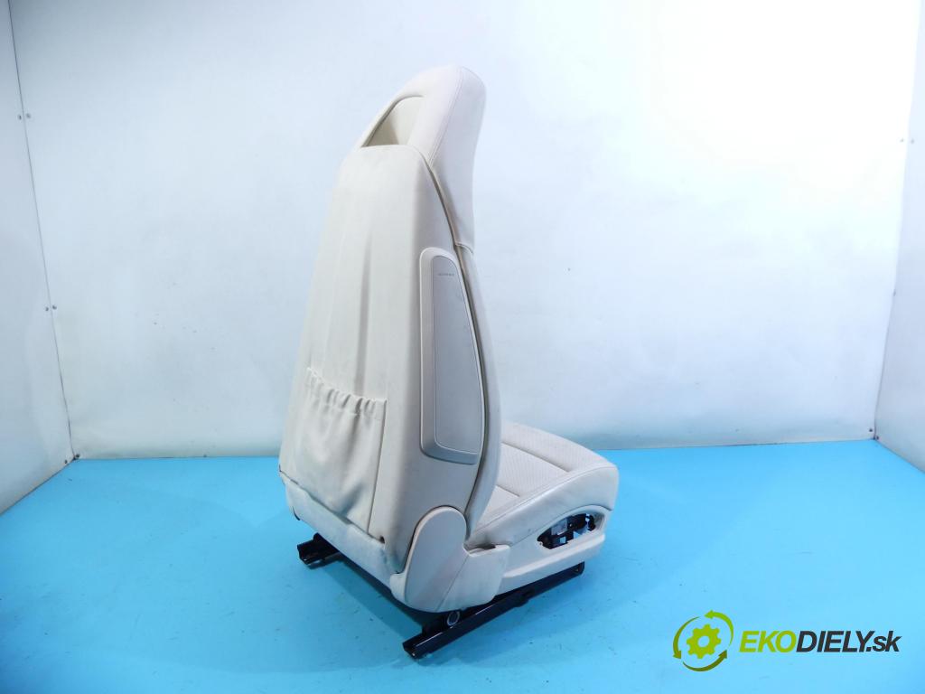 Porsche Panamera I 970 2009-2016 4.8 V8 400KM: automatic 294 kW 4806 cm3 5- Sedačka pravý  (Sedačky, sedadlá)