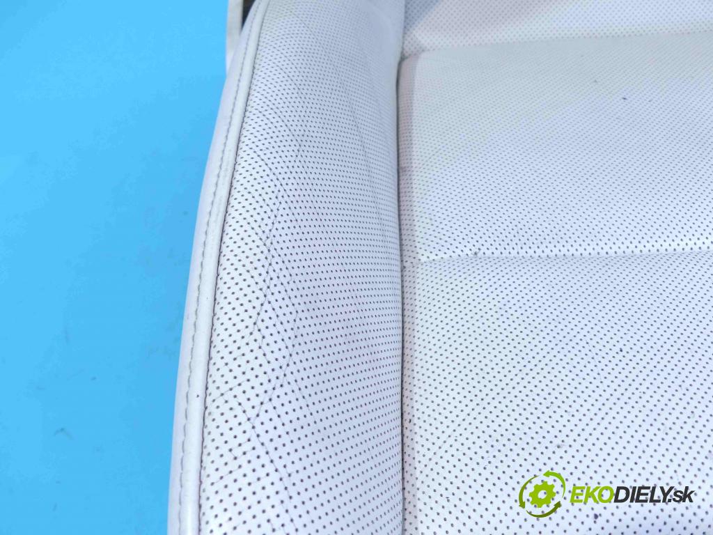 Porsche Panamera I 970 2009-2016 4.8 V8 400KM: automatic 294 kW 4806 cm3 5- Sedačka pravý  (Sedačky, sedadlá)