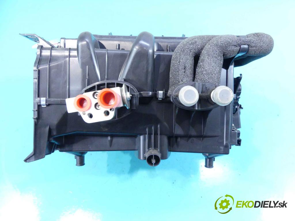 Porsche Panamera I 970 2009-2016 4.8 V8 400KM: automatic 294 kW 4806 cm3 5- radiator 97057301104 (Radiátory kúrenia)