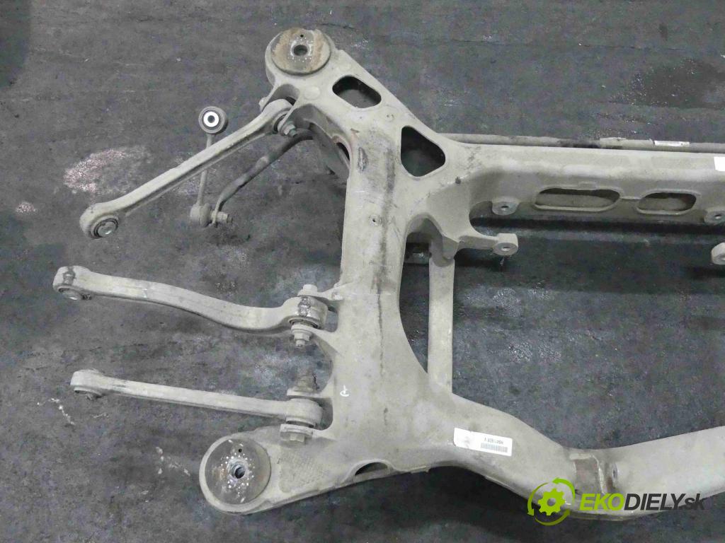 Porsche Panamera I 970 2009-2016 4.8 V8 400KM automatic 294 kW 4806 cm3 5- zadní výztuha H8411638