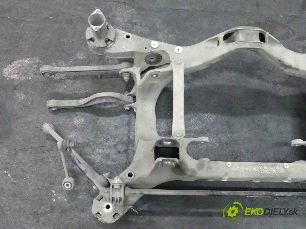 Porsche Panamera I 970 2009-2016 4.8 V8 400KM automatic 294 kW 4806 cm3 5- zadní výztuha H8411638