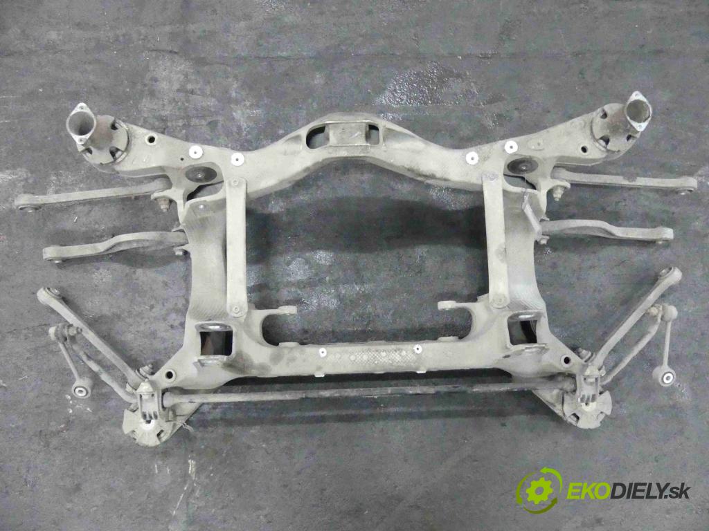 Porsche Panamera I 970 2009-2016 4.8 V8 400KM automatic 294 kW 4806 cm3 5- zadní výztuha H8411638