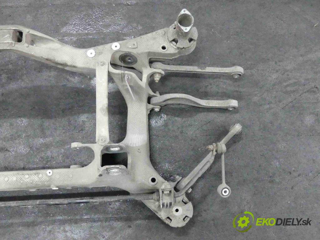 Porsche Panamera I 970 2009-2016 4.8 V8 400KM automatic 294 kW 4806 cm3 5- zadní výztuha H8411638