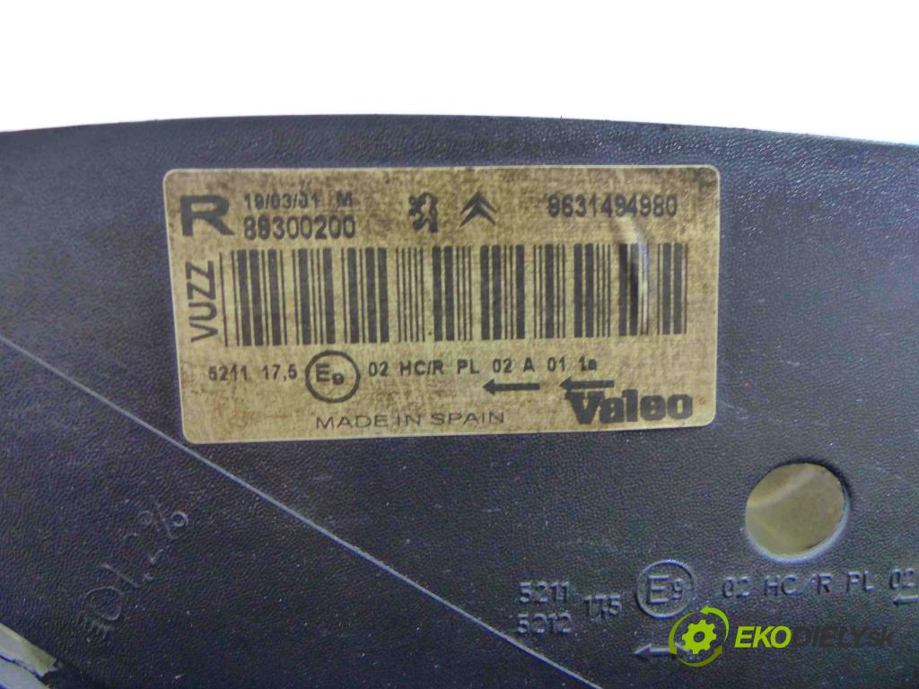 Citroen Xsara Picasso 2.0 hdi 90 HP manual 66 kW 1997 cm3 5- Reflektor: pravý 9631494980 (Pravé)