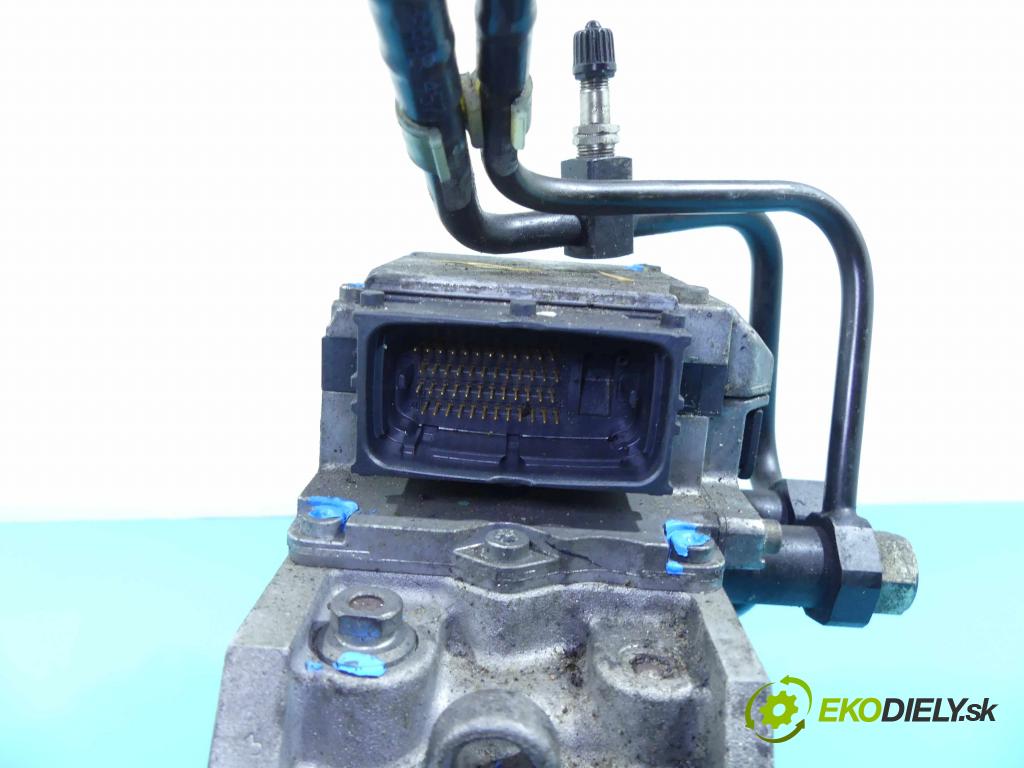 Saab 9-3 I 1998-2002 2.2 tid 125 hp manual 92 kW 2171 cm3 5- čerpadlo vstřikovací 0470504206 (Vstřikovací čerpadlo)