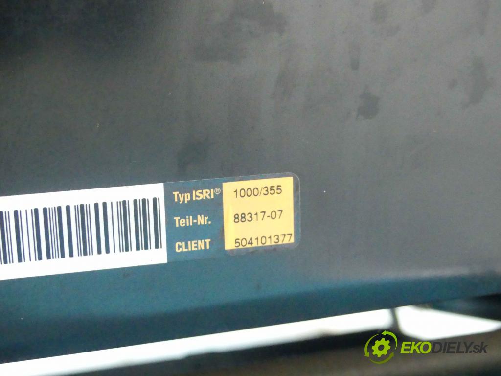 Iveco Daily III 1999-2006 2.3 HPI 136 HP manual 100 kW 2286 cm3 5- Sedačka ľavý 84050027139 (Sedačky, sedadlá)