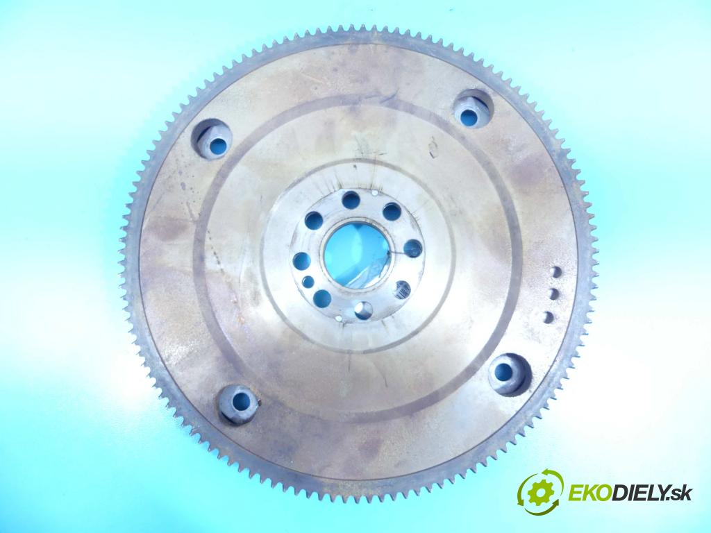 Renault Latitude 2.0 dci 173KM automatic 127 kW 1995 cm3 4- koleso hojdačka:  (Zotrvačníky)