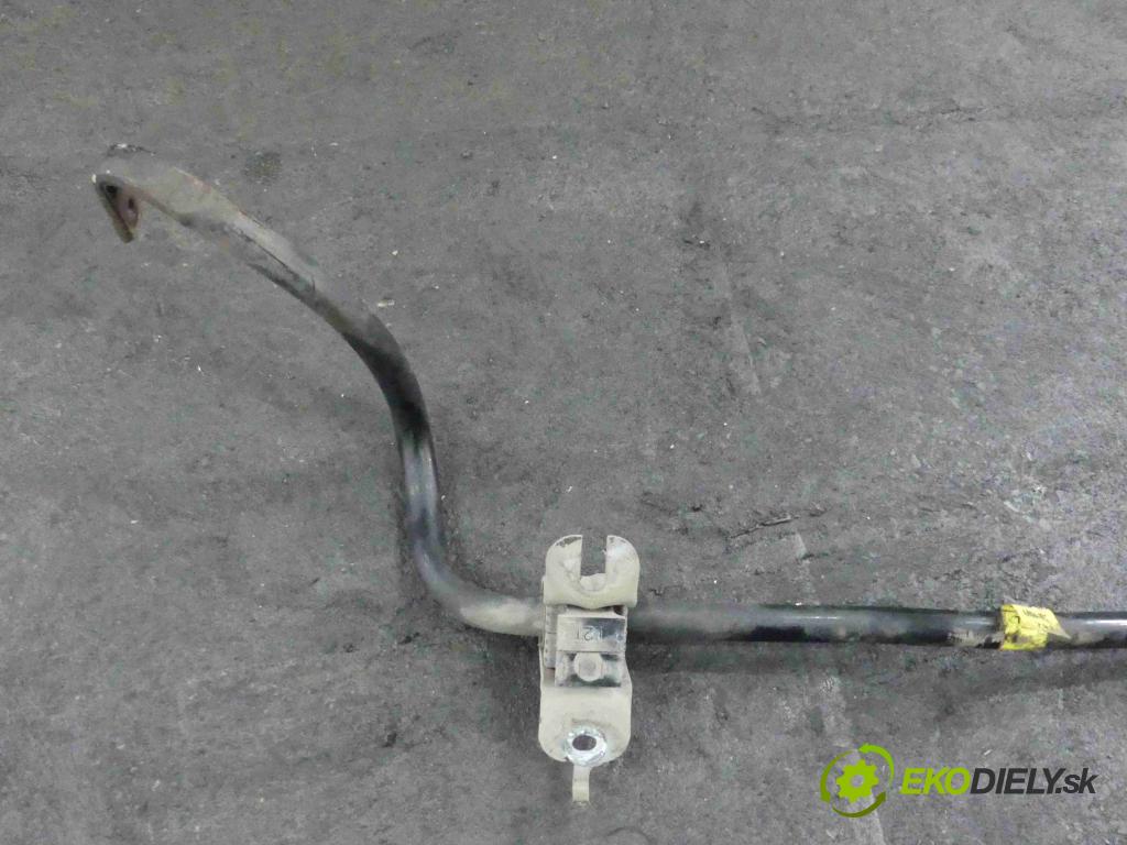 Renault Latitude 2.0 dci 173KM automatic 127 kW 1995 cm3 4- tyč stabilizatora 546113011R (Tyče stabilizátora)