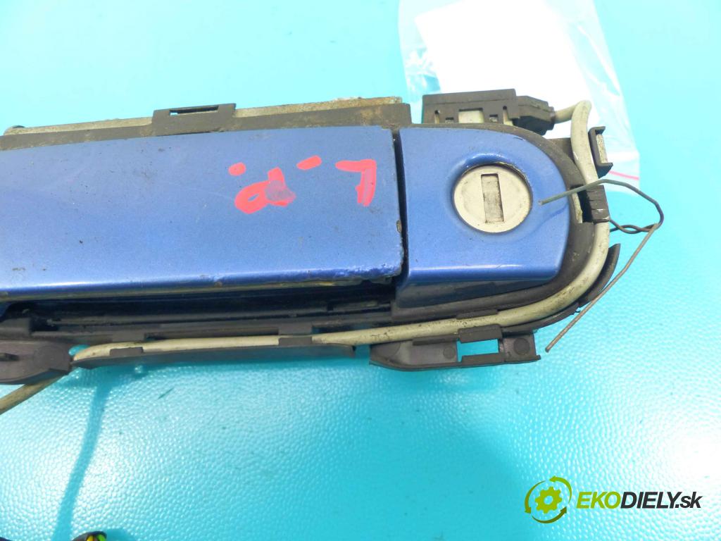 Audi A3 8L 1996-2003 1.8 T 179KM manual 132 kW 1781 cm3 5- rukoväť predné ľavé mimo:  (Vonkajšie predné ľavé)