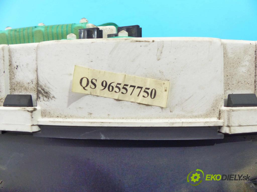 Daewoo Lanos 1,4.0 8v 75 HP manual 55 kW 1349 cm3 4- prístrojovka/ budíky QS96557750 (Prístrojové dosky, displeje)