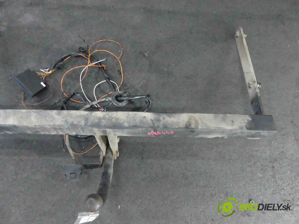 Skoda Superb II 2008-2015 2.0 tdi 170 hp manual 125 kW 1968 cm3 4- oko tažné