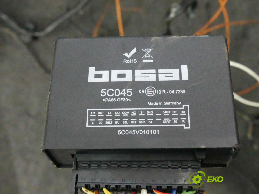 Skoda Superb II 2008-2015 2.0 tdi 170 hp manual 125 kW 1968 cm3 4- oko tažné