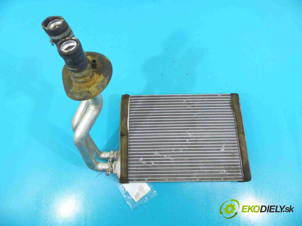 Audi A4 B8 2007-2015 2.0 tdi 143 HP manual 105 kW 1968 cm3 4- radiator  (Radiátory kúrenia)