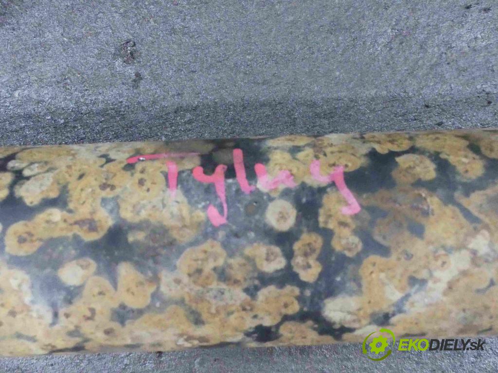 Suzuki Grand Vitara II 2005-2014 2.0 16v 140 HP manual 103 kW 1995 cm3 5- Hřídel: motorovy  (Kardaňové hriadele)