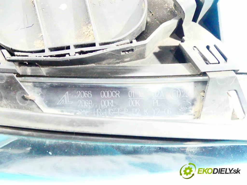 Bmw 3 E90 2005-2013 2.0b 170 HP manual 125 kW 1995 cm3 2- Reflektor: pravý  (Pravé)